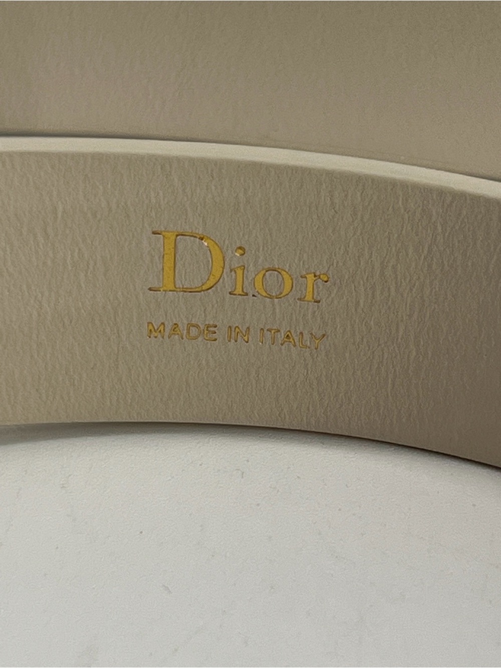 Christian Dior Medaillon Belt Craie Smooth Calfskin Size 37.5inches - Picture 4 of 7